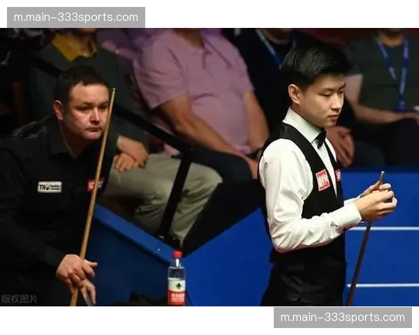 霍金斯成为世界前十六中除七五三杰外唯一的70后选手