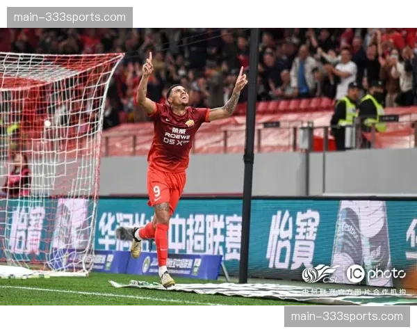 上海海港87.6%传球成功率难掩进攻滞涩，中场创造力亟待提升